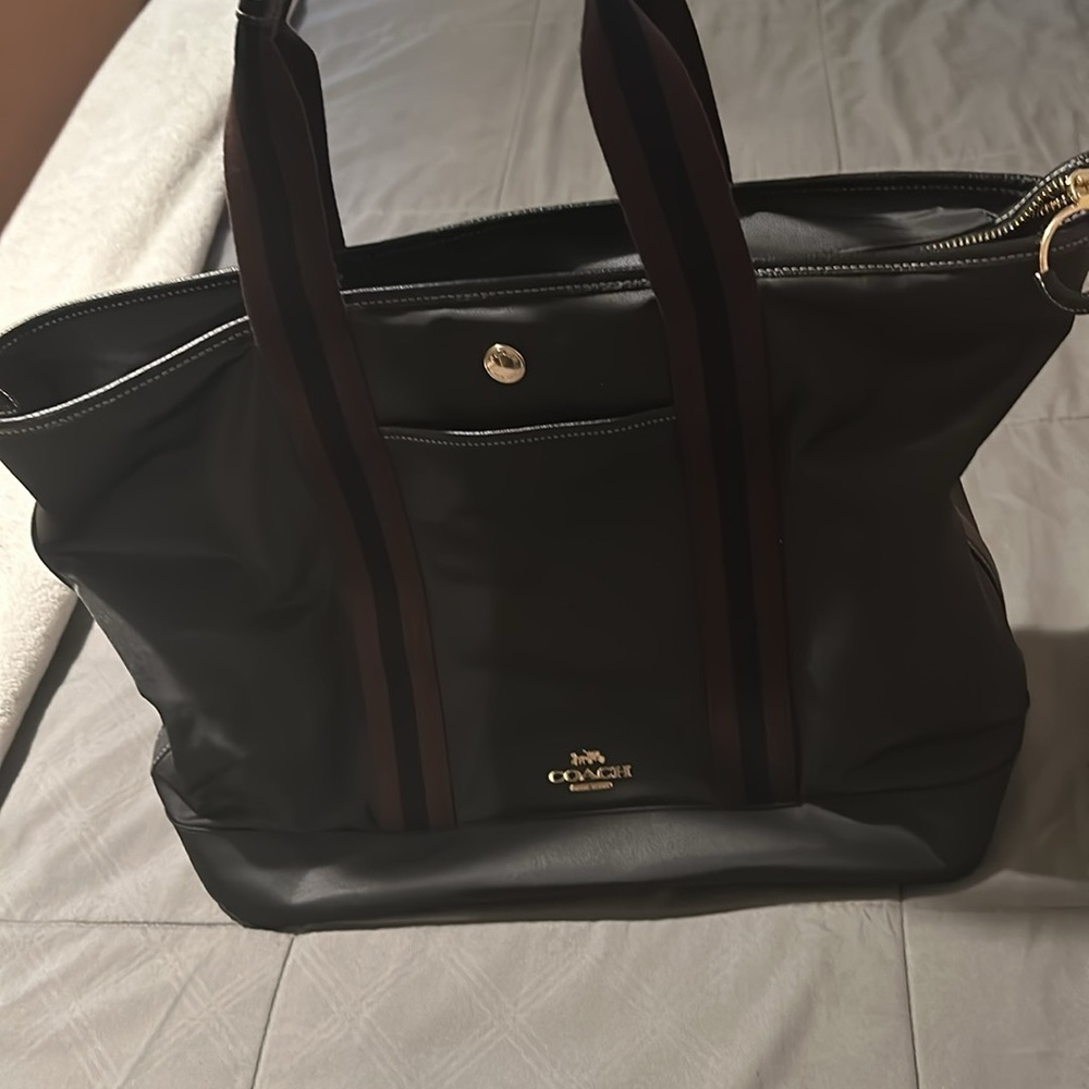 Coach Weekender Bag - Picture 7 of 7